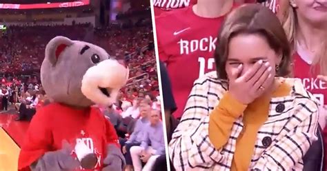 emilia clarke basketball|VIDEO: Houston Rockets Mascot Clutch Bends the Knee to .